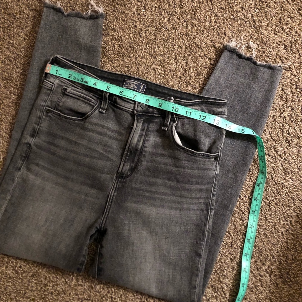 Abercrombie and Fitch Black Simone High Rise Ankle Jeans